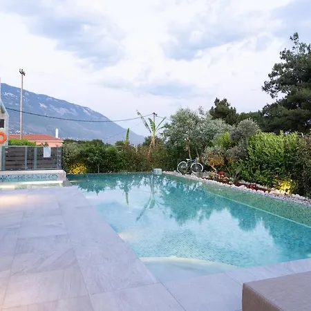 Villa Prestige Karavádhos